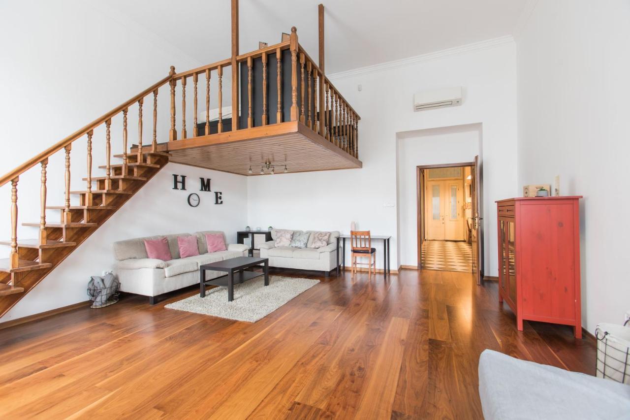 Grand Boulvard Apartment Budapest Esterno foto